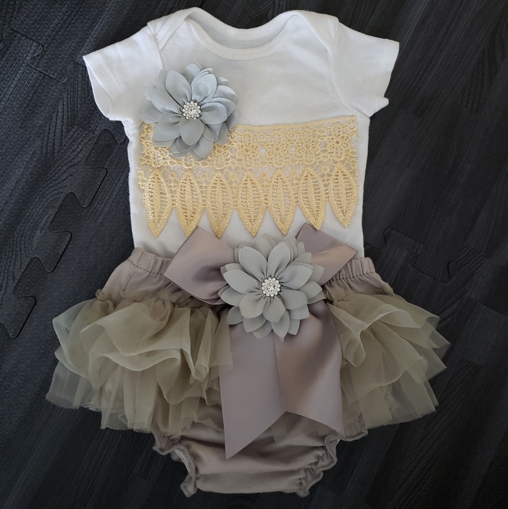 0-3M Boutique Outfit